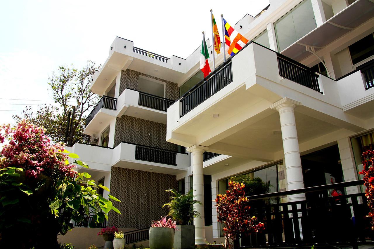 Queens Beach Hotel Tangalle Exteriér fotografie